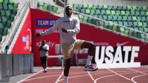 At Olympic trials, deaf runner Eric Gregory will rely on signals, .